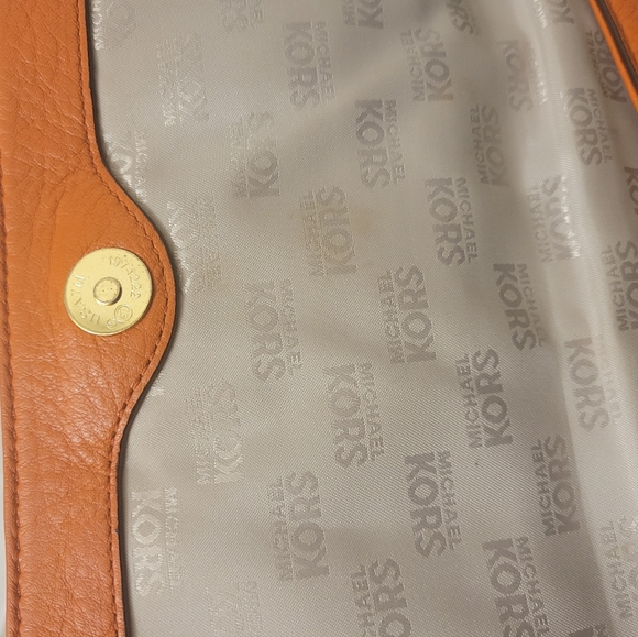 Handbag - Picture 3 of 4